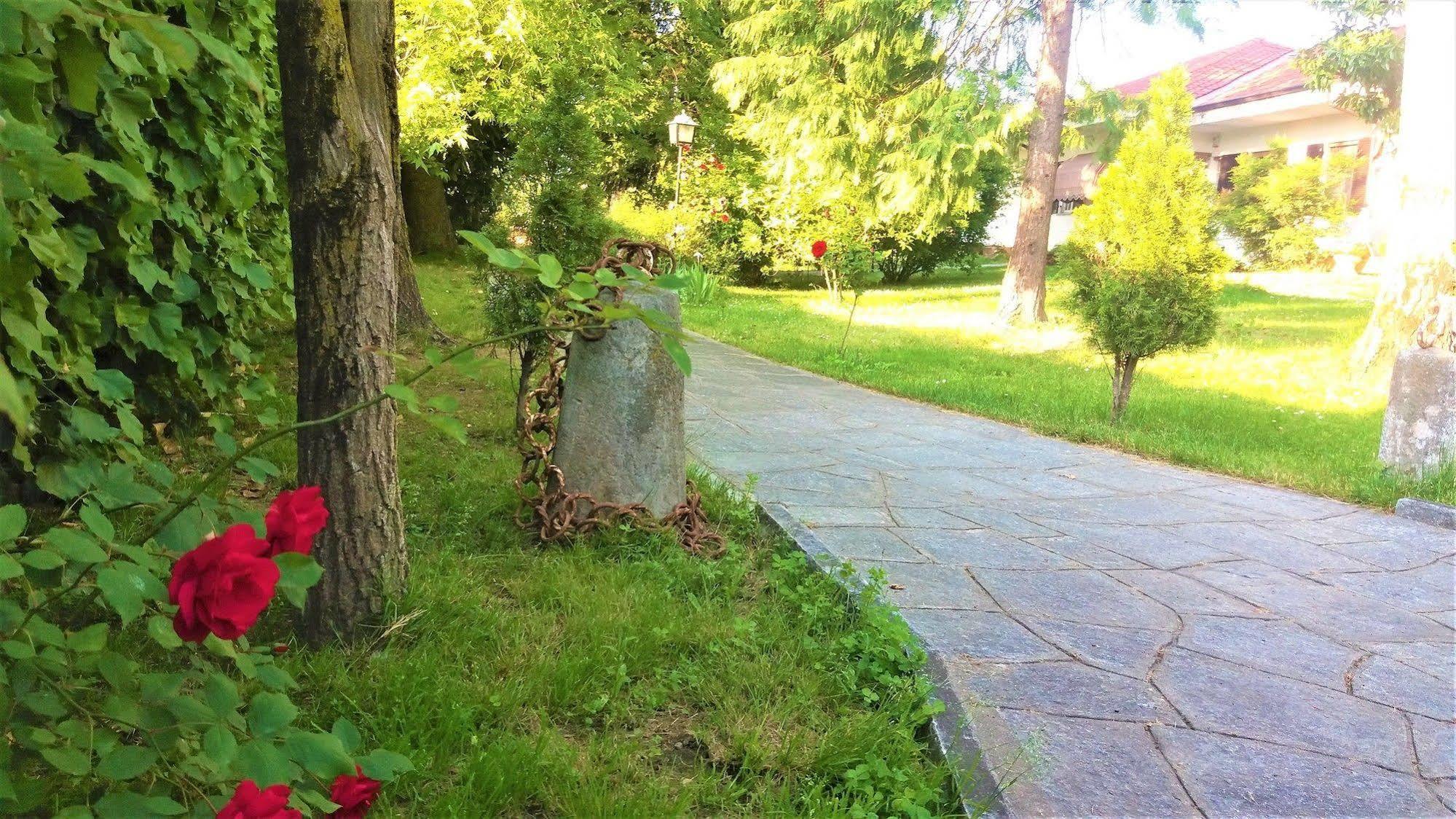 Villa Maria Sole Revello Kültér fotó